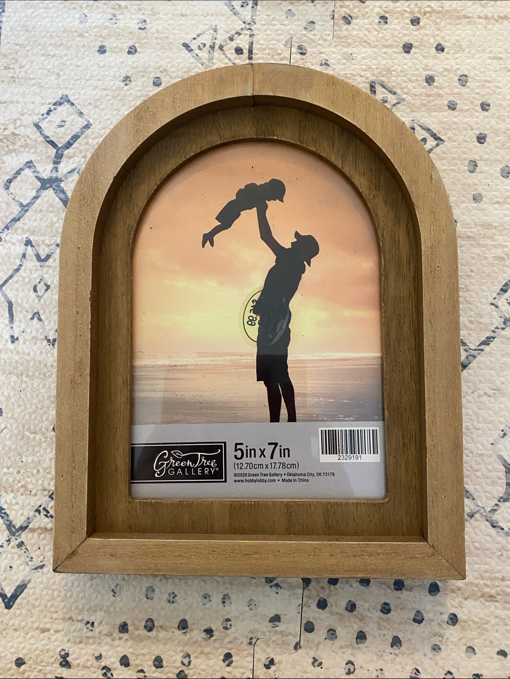5x7 Arch Wood Frame in Natural Brown